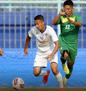 Arema FC Menang 2:0 Atas Tim PON Jatim