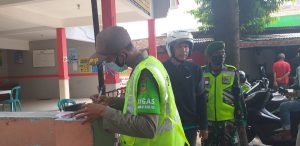 Operasi Masker Digelar di Lingkungan Tropodo Kelurahan Meri,Kota Mojokerto