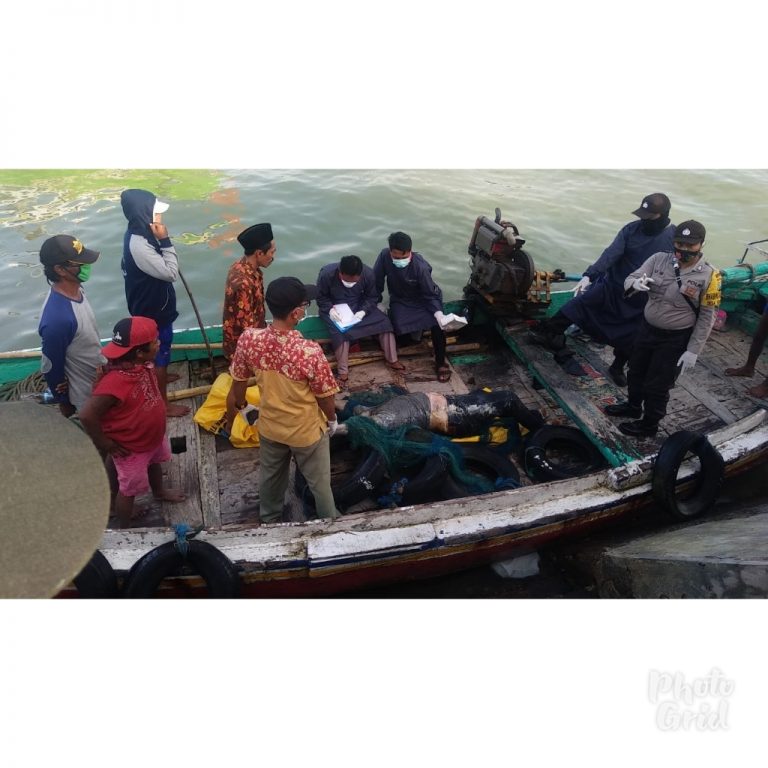 PhotoGrid_1613665136358