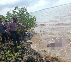 Penemuan Mayat di Pantai Kessong Gegerkan Warga Sumenep