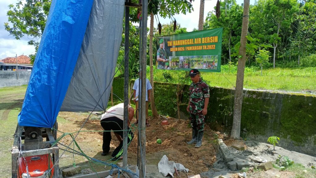 Kodim 0826 Pamekasan Laksanakan Pengeboran Air Bersih