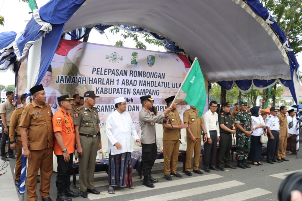 Harlah 1 Abad NU, Bupati Sampang Lepas Keberangkatan 7272 Rombongan Jamaah