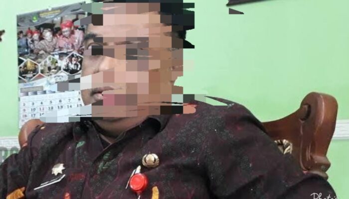 Miris, Camat Manding Diduga Jadi Boneka Istrinya