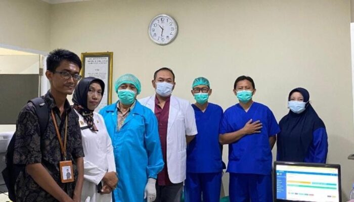 Demi Tingkatkan Pelayanan, RSUD dr. H. Moh. Anwar Sumenep Siapkan 3 Dokter Dibidang Operasi Mata